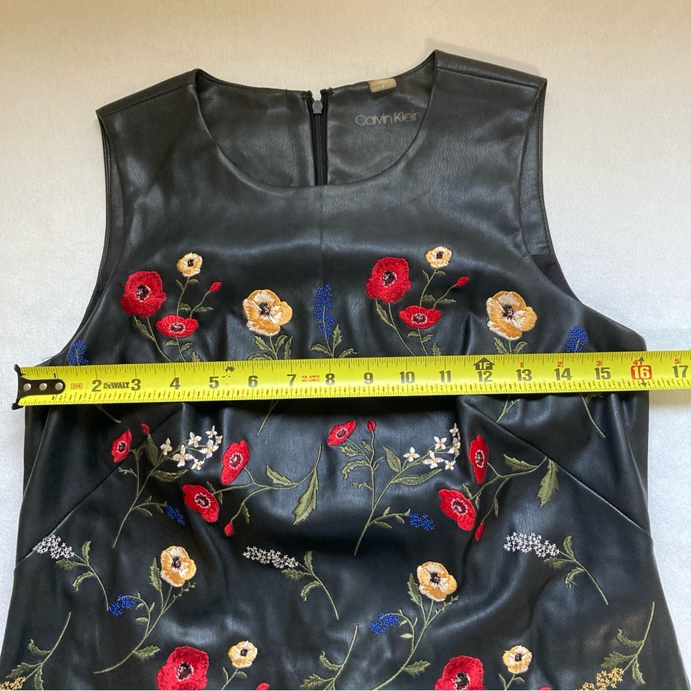 CALVIN KLEIN FAUX LEATHER EMBROIDERED SHIFT DRESS WOMEN Size 2 - Picture 11 of 14